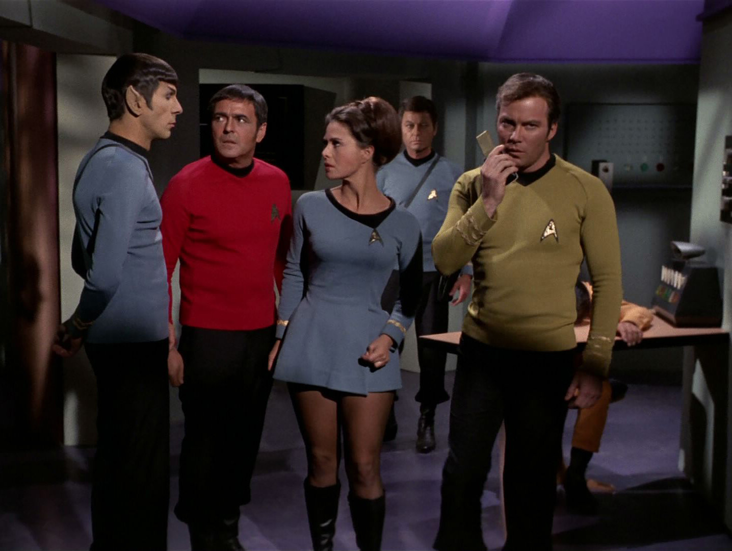 Star Trek TOS Custom 1/6 Action Figures - Page 2 Tlrquzqe